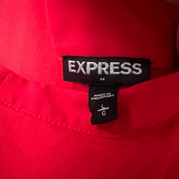 Express zipper back tank - Picture 3 of 3